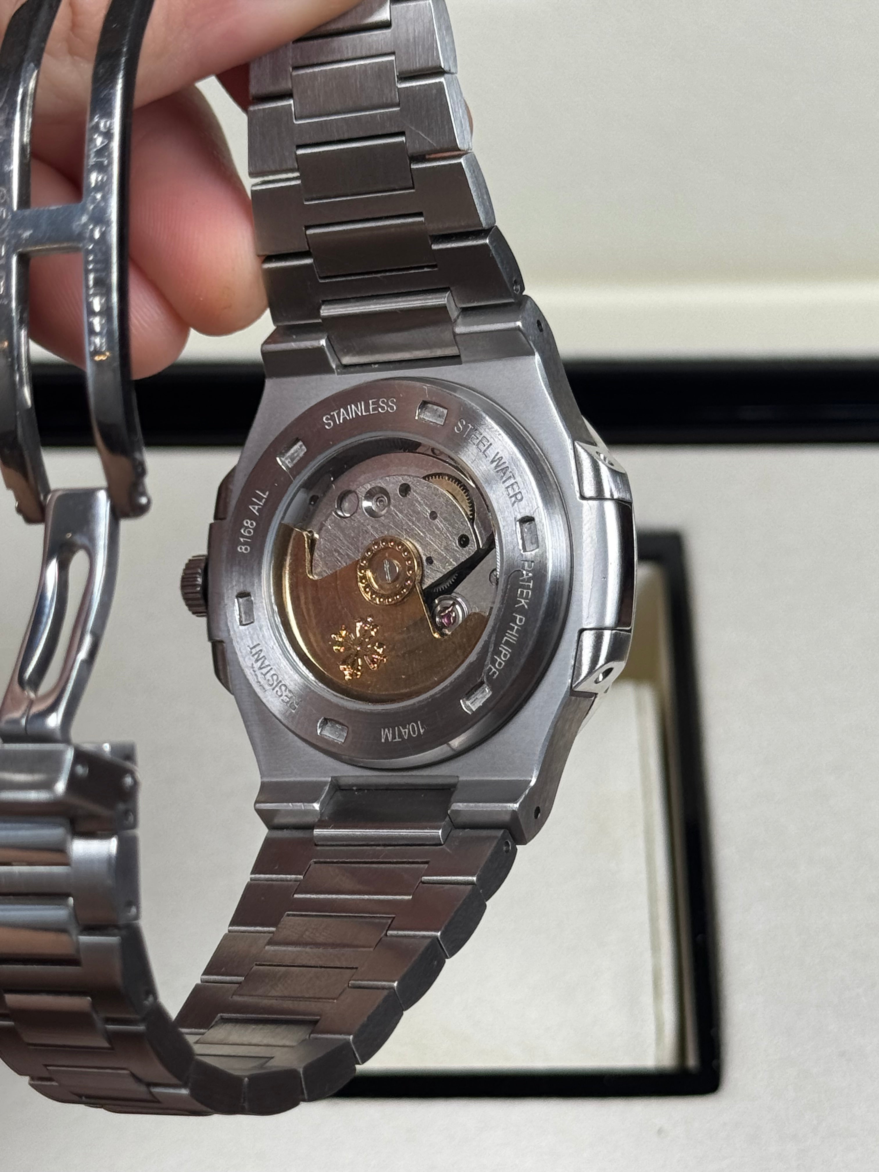Patek Philippe Nautilus 5711/1A-010 Full Set