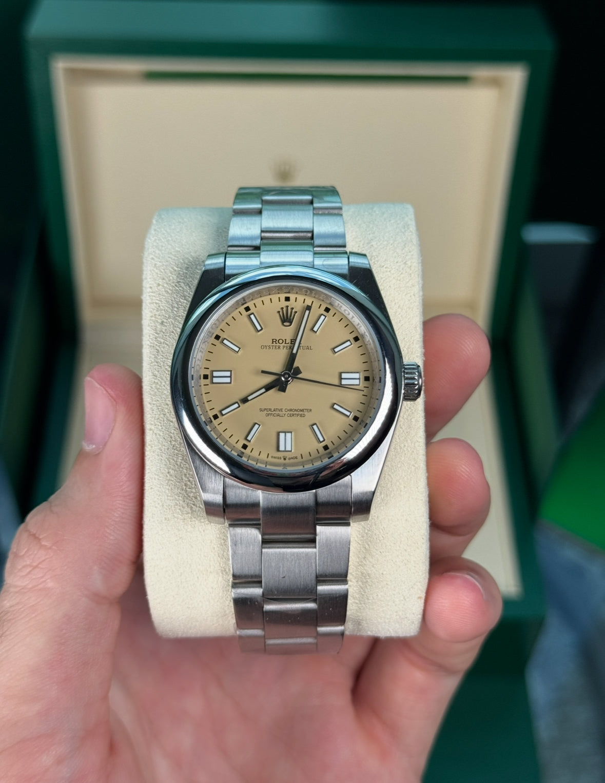 Rolex Oyster Perpetual 41 mm – Esfera Beige