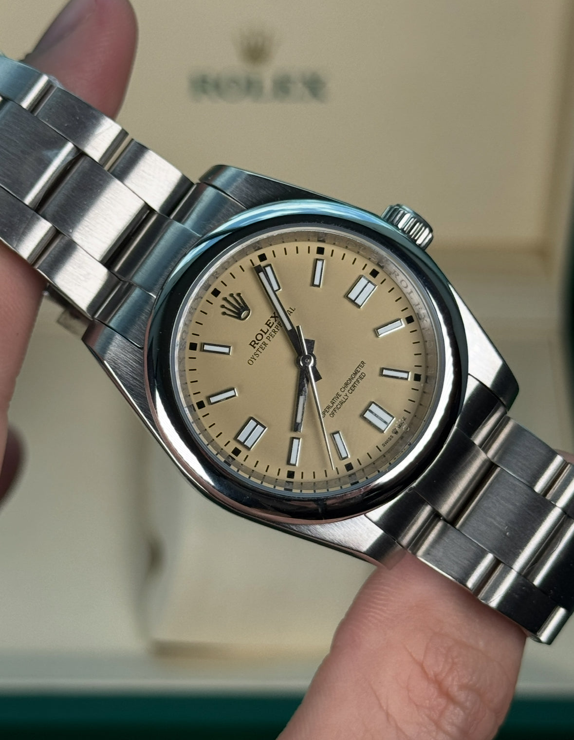 Rolex Oyster Perpetual 41 mm – Esfera Beige